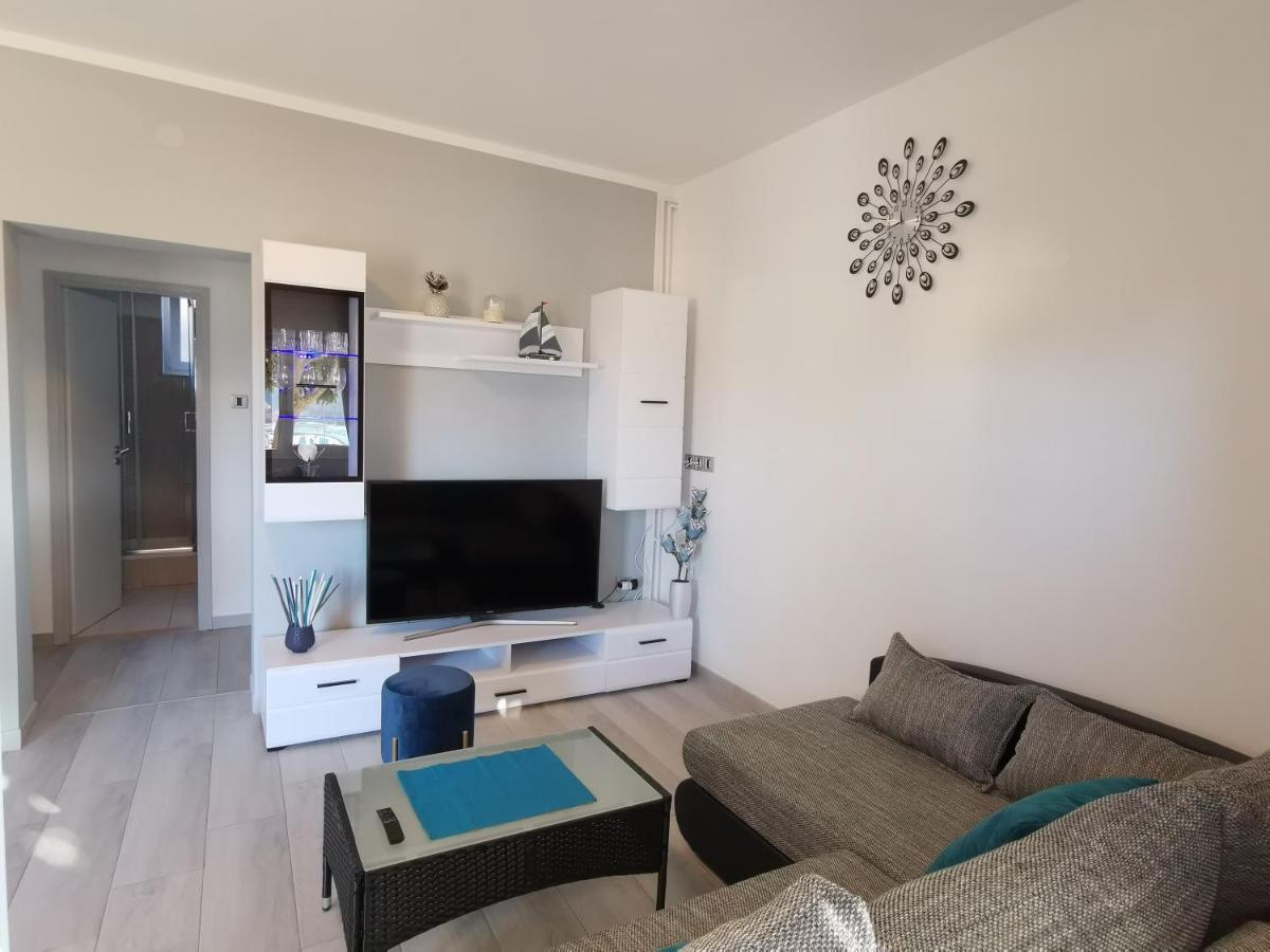 Apartman Rocan Vrsar Buitenkant foto