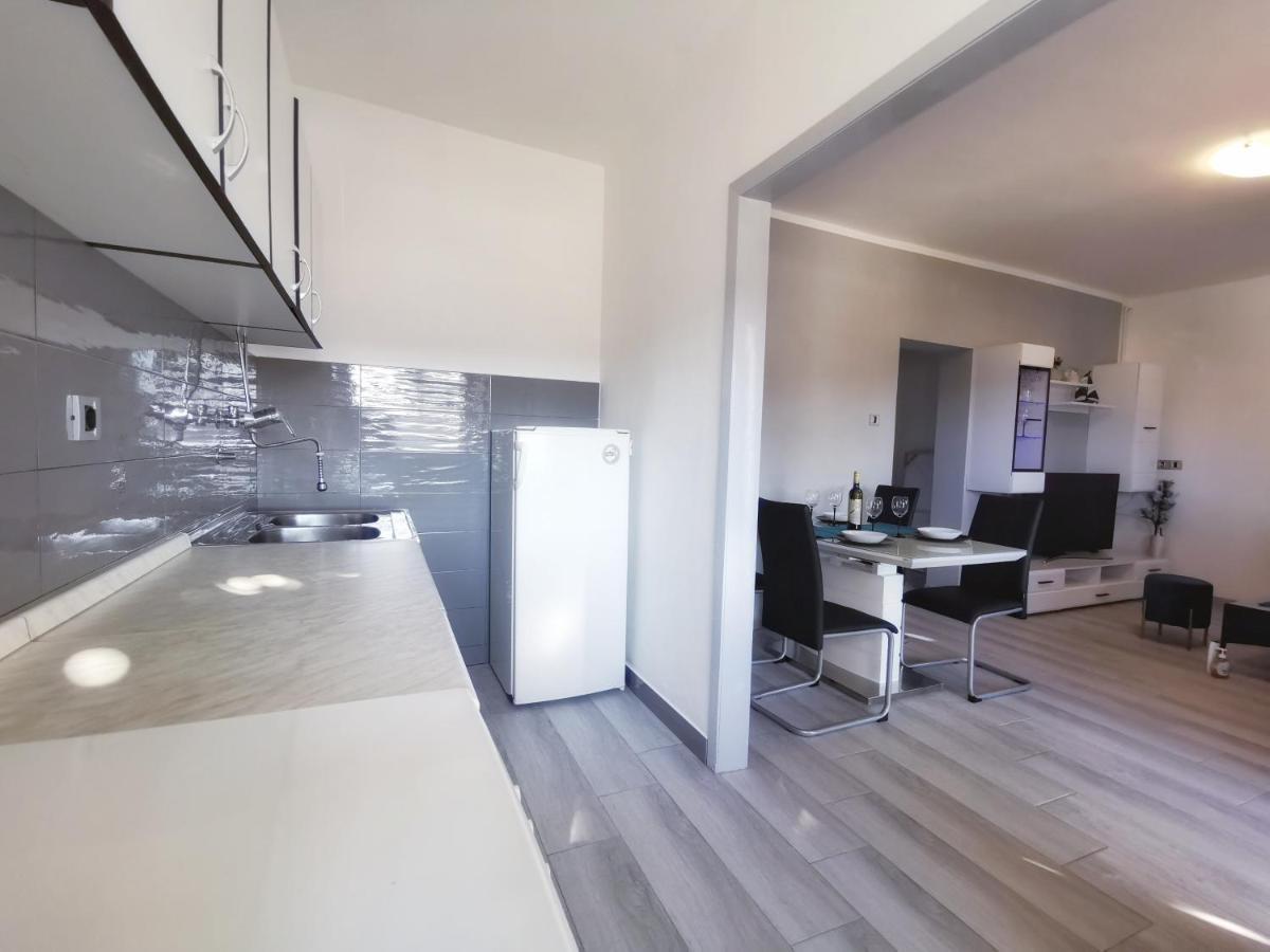 Apartman Rocan Vrsar Buitenkant foto