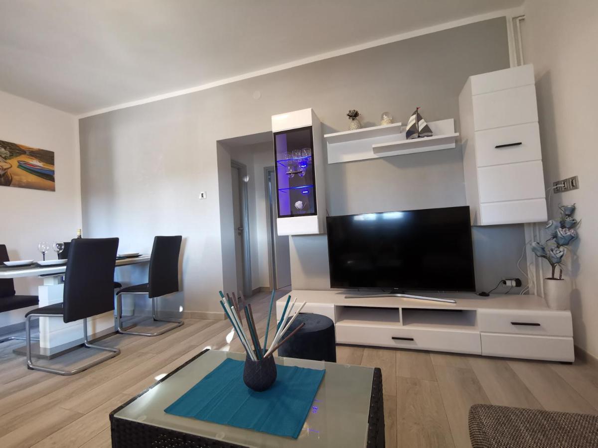 Apartman Rocan Vrsar Buitenkant foto